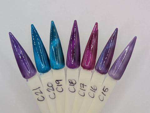 17. Vernis UV Boréal Cat Eyes
